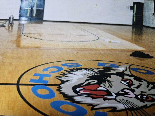 school gym floor refinishing